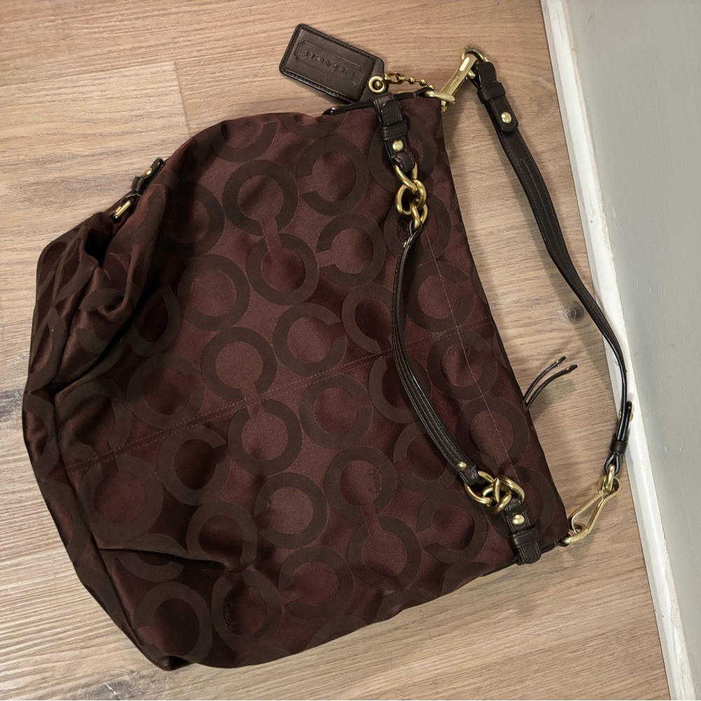 Coach Signature Brown Shoulder Bag